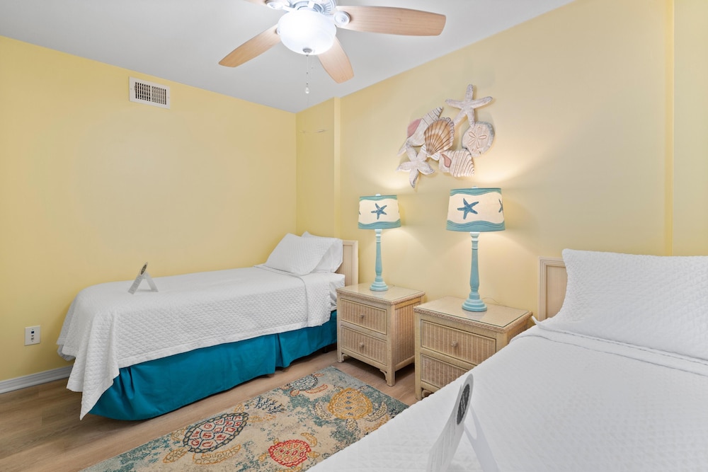 Seaside Beach & Racquet 4507