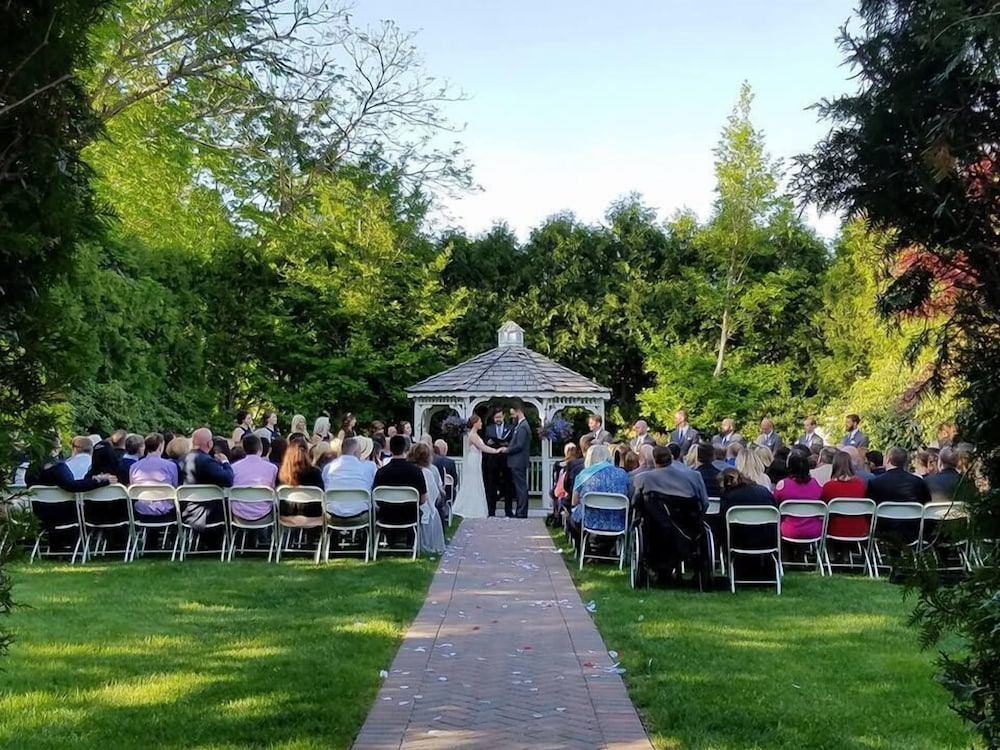Chocksett Inn and Restaurant