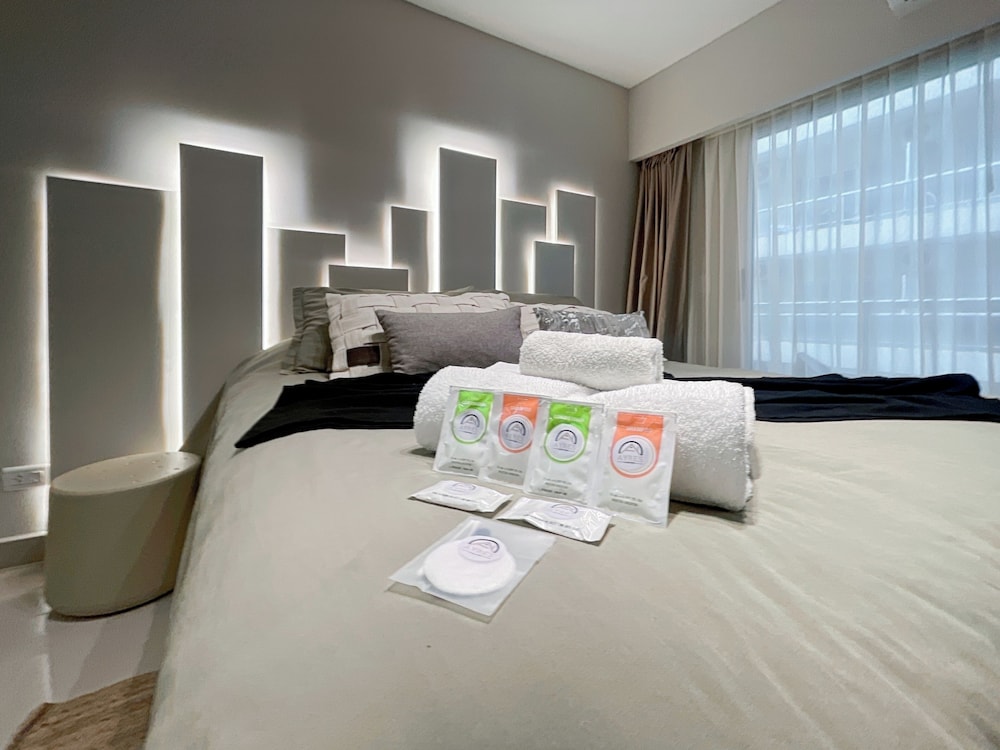 Ayres Suites Moreno