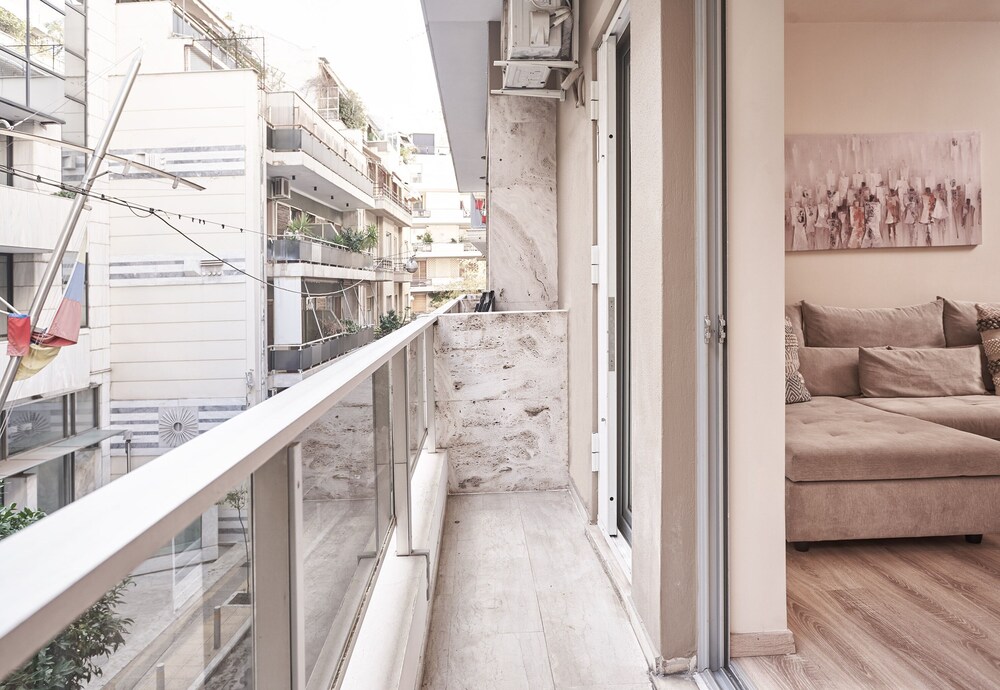 Charitos II Chic n modern 2BD Apt