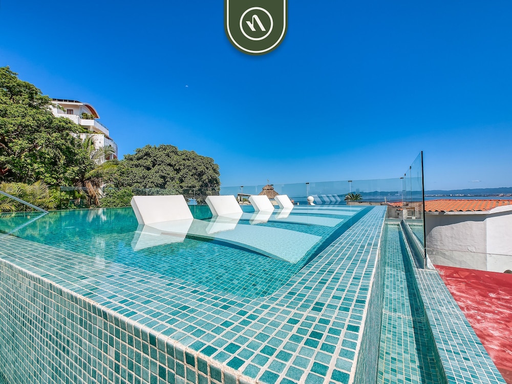 Sea View Residences 302
