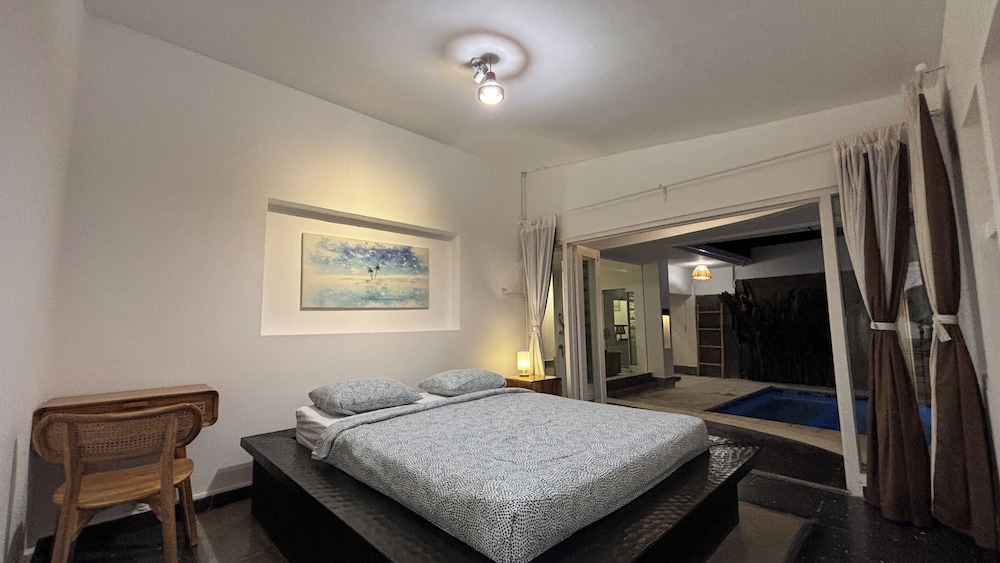 LaLeBay Seminyak