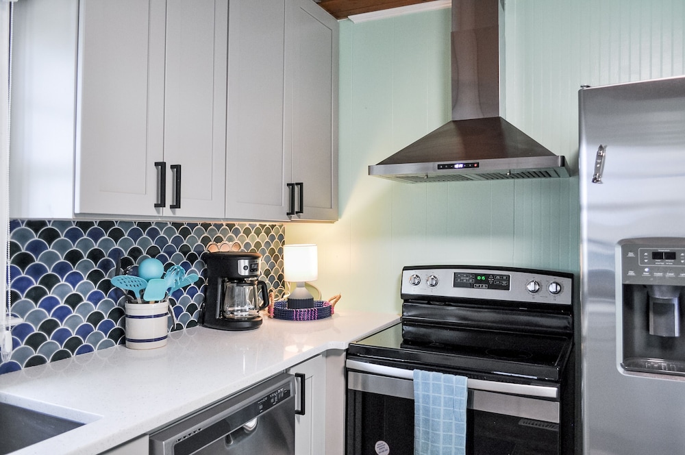 Just Sandy by Topsail Realty