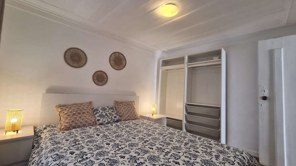 Castle Fado River Alfama Flat