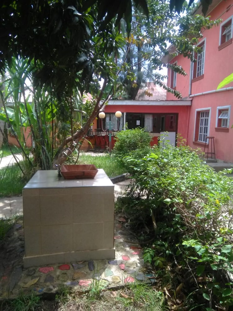 Photo 16