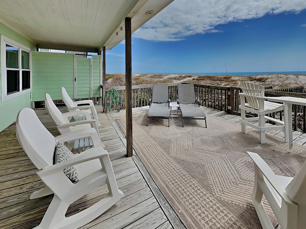 Costic by Topsail Realty