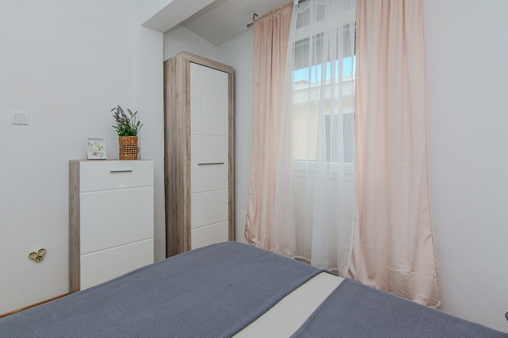 Apartment Pisacic