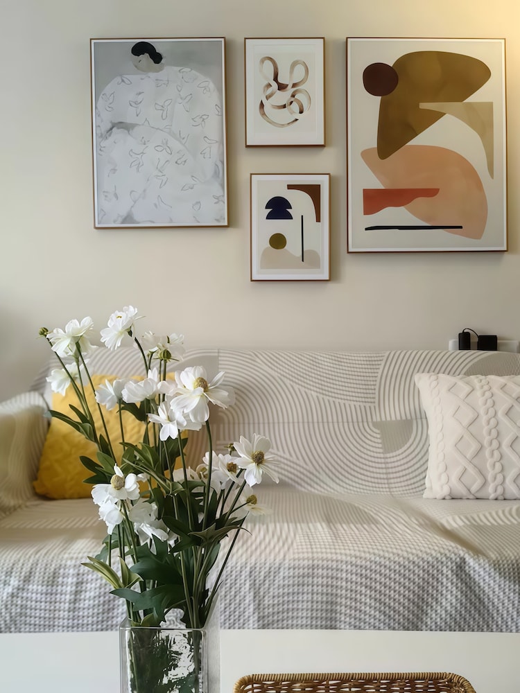 Shanghai Hills & Chiya BoutiqueApartment