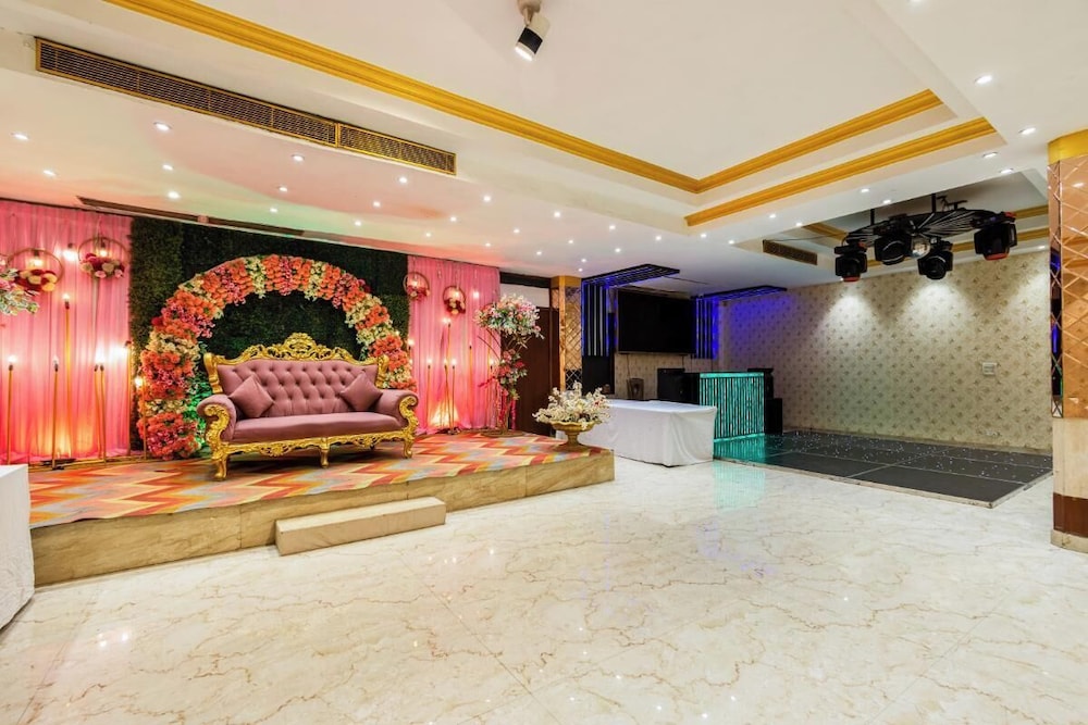 Hotel Palazzo Inn Mansarovar Garden