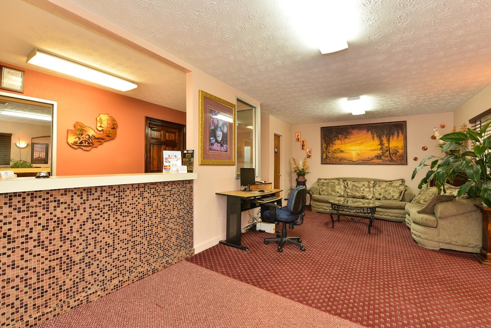 Americas Best Value Inn Heflin view 2