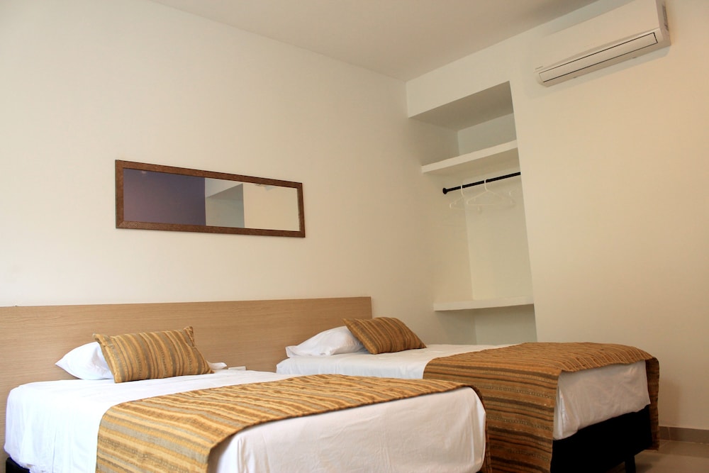 Color Hostel