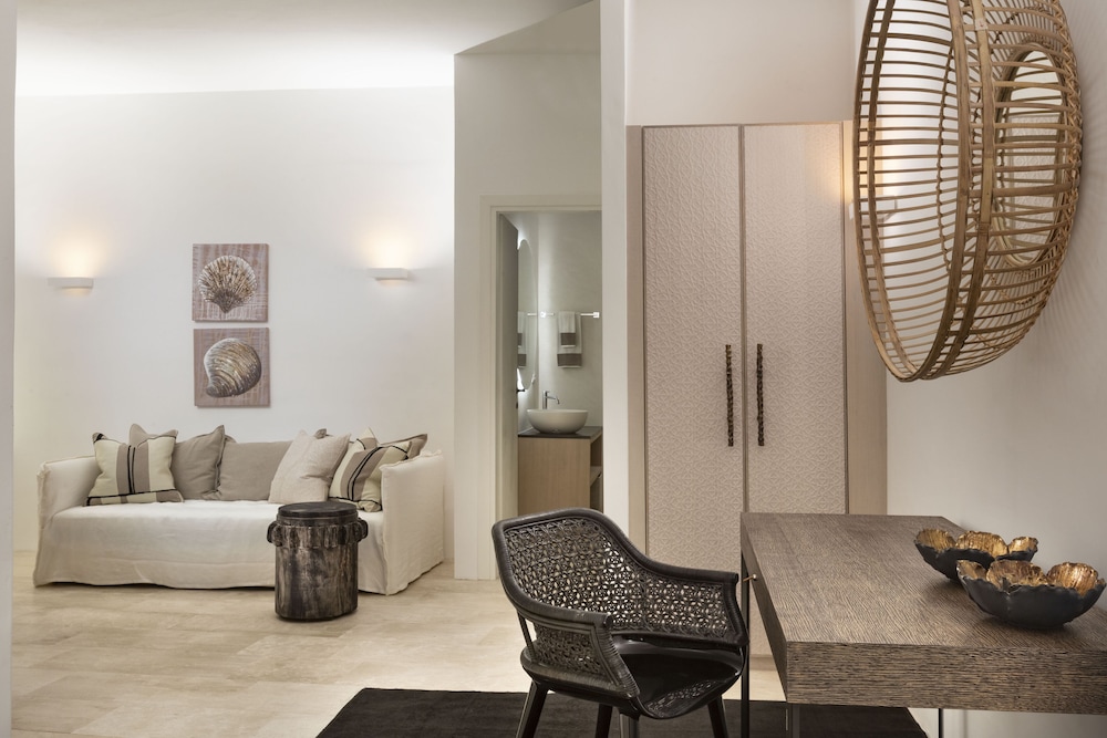 Le Suites Porto Cervo view 5