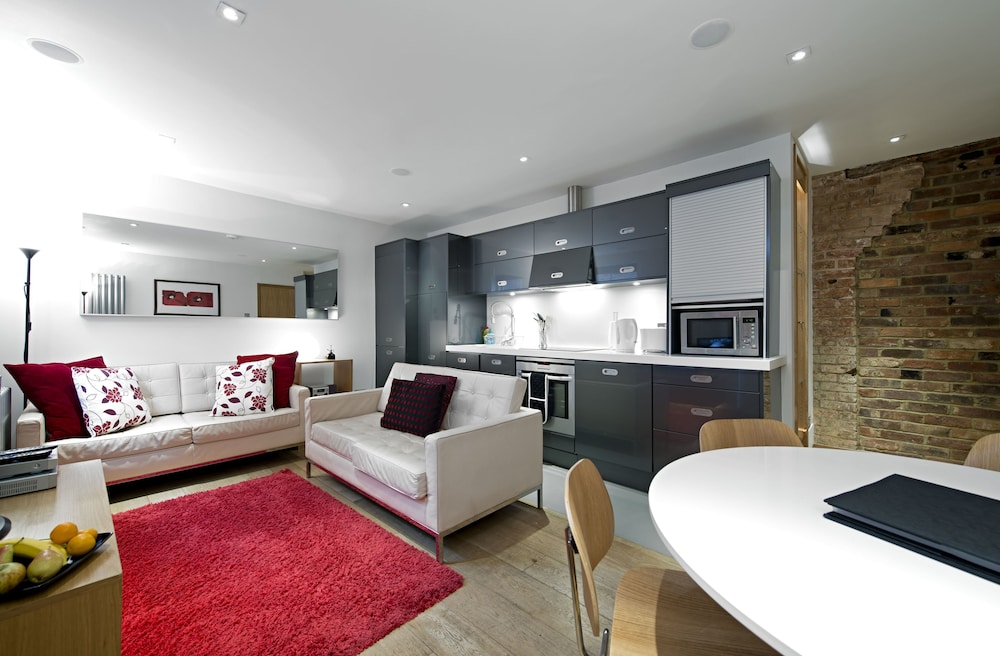 HomefromHolme St Peters Mews view 3