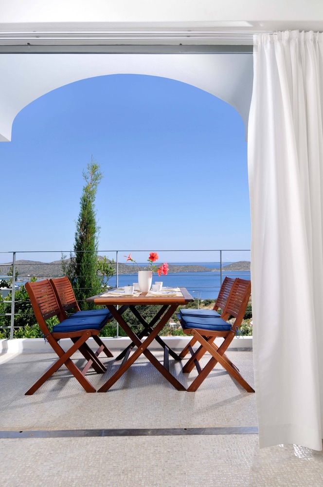 Elounda Living Residencies view 3