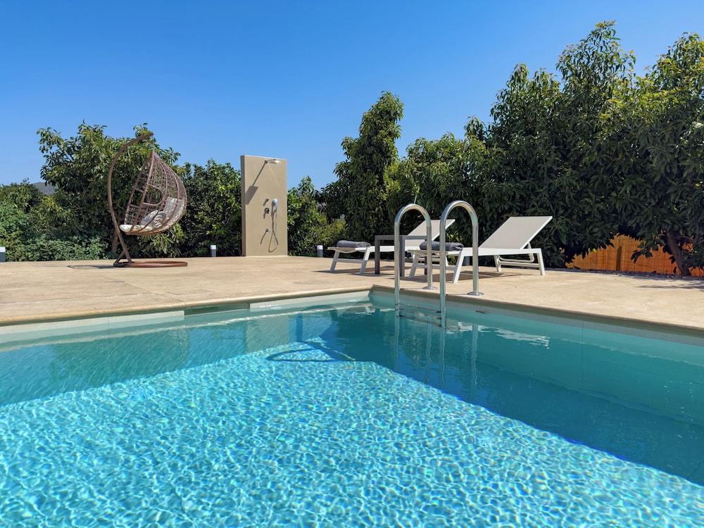 PanStel - Villa Aurora with private pool