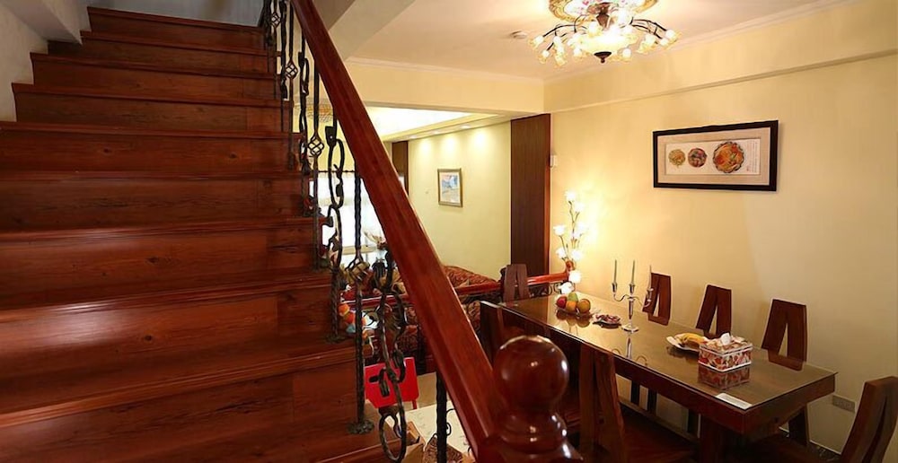 Love Family Hostel