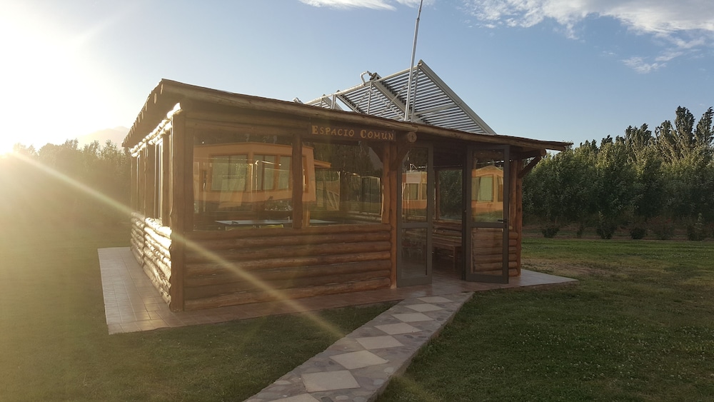 Complejo Río los Patos - Cabañas y Hostel