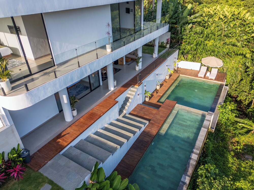 Jungle Breeze Villa by Betterplace