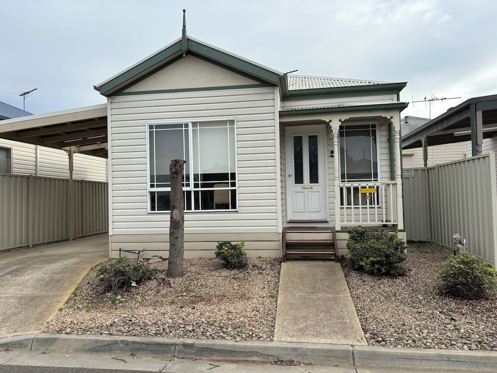 Werribee Short Stay Villas & Accommodation