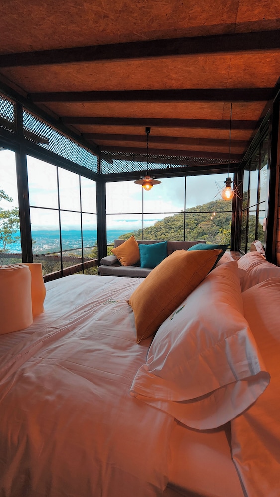 Waira Ecolodge