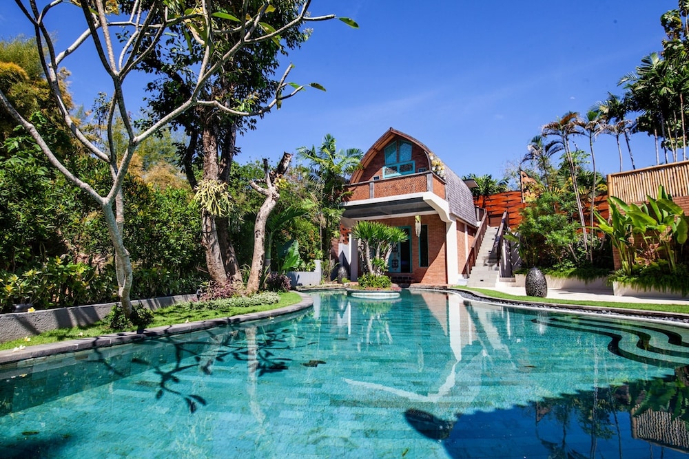 SPV Nusa Dua Luxury Traditional Design Nusa Dua