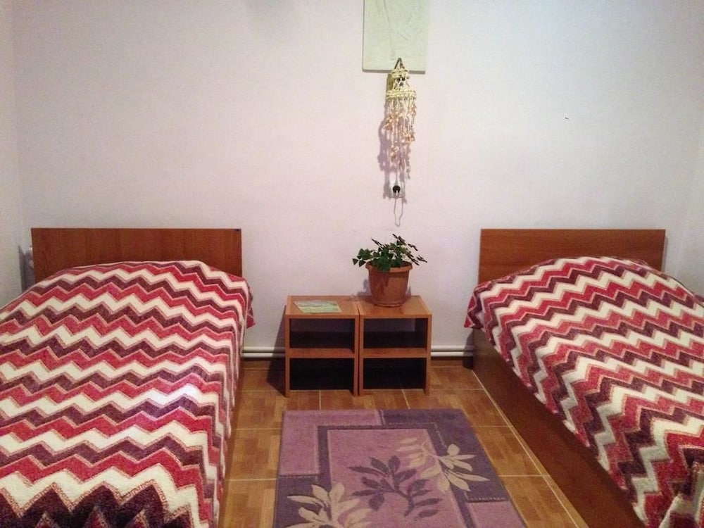 IRIS mini hotel