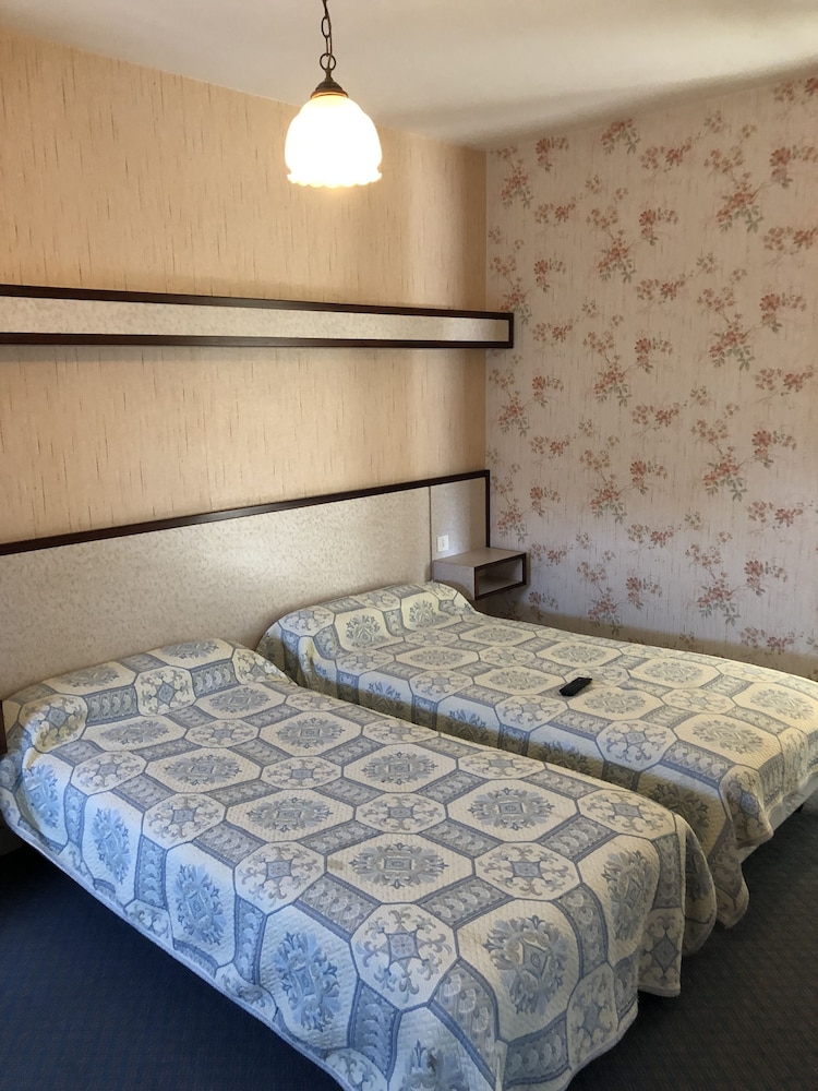Le Relais du Lac view 5