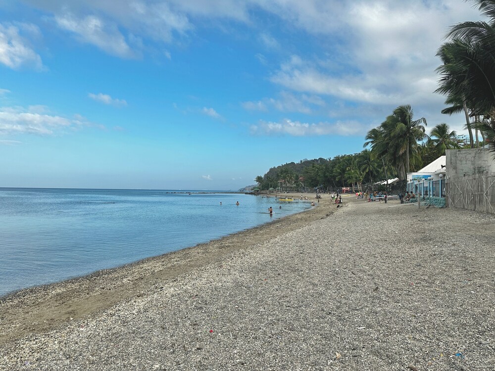 Manzil Anilao B&B 2 bdr apt U4