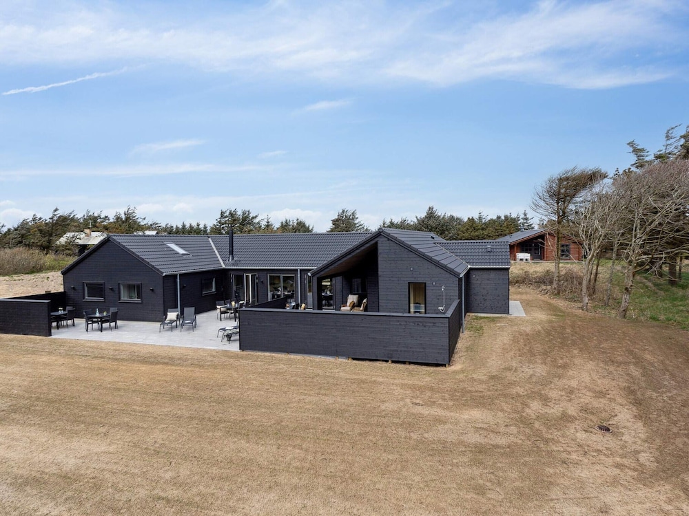 5 Star Holiday Home in Lokken