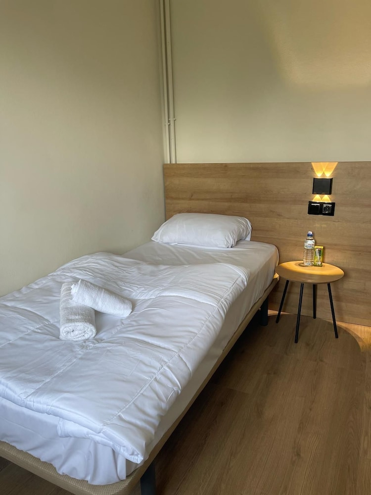 Cubez Hostel Viladrau