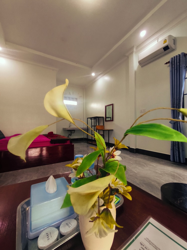 AHHA Bungalow Kampot