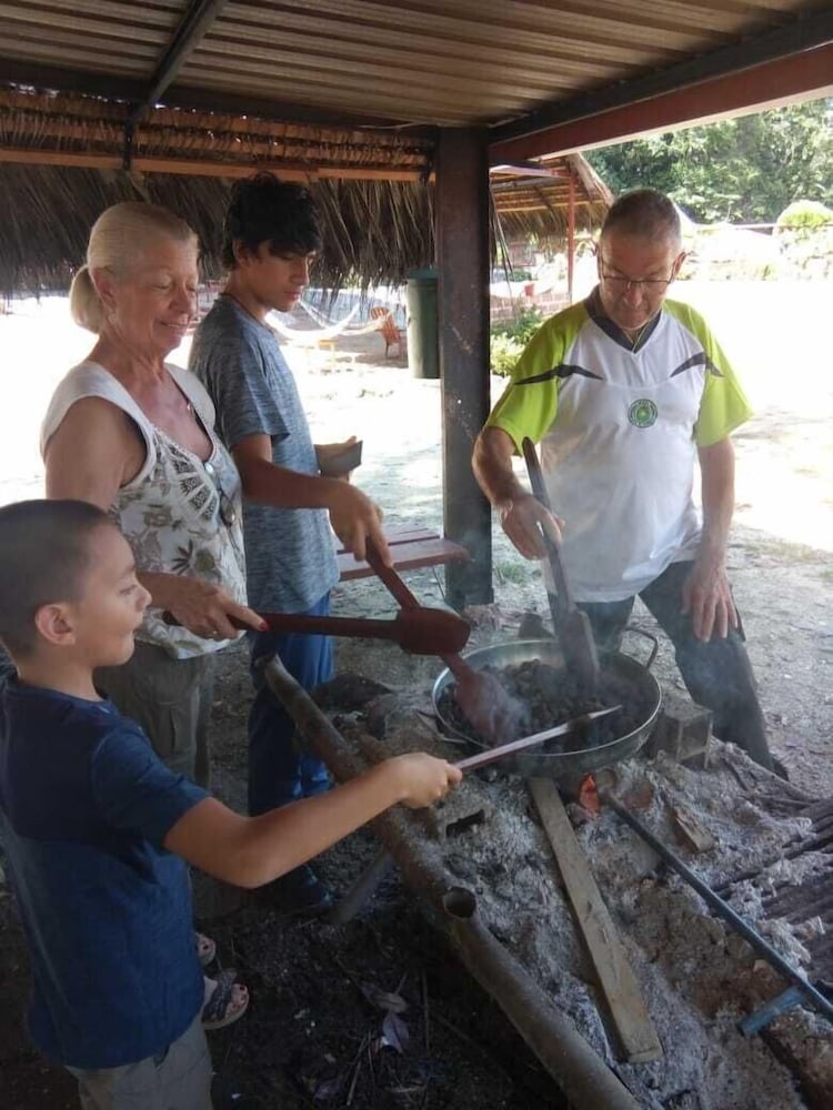 Grand Selva Lodge & Tours