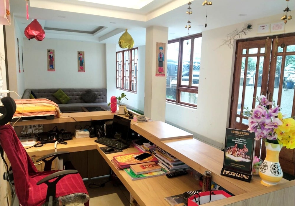 Hotel Swastik Inn Gangtok Mountain View