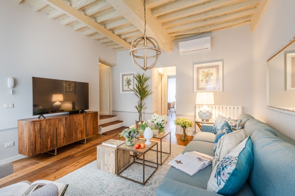 Montecarlo Wine Apartment