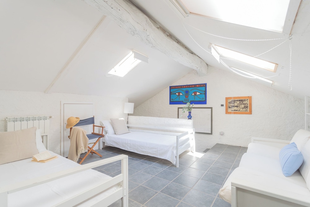 Deriva Apartment on Careno's Beach by Rent all Como