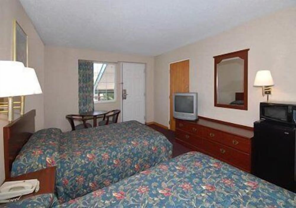 Econo Lodge Columbus West