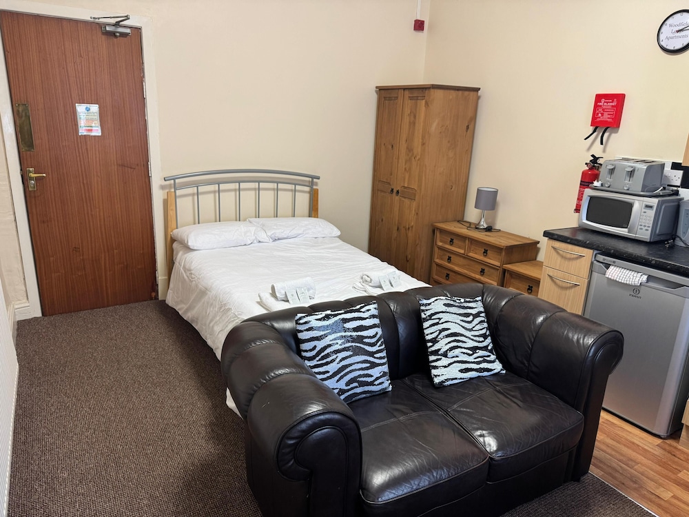 Woodfield Lodge Apartments