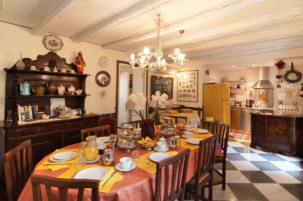 3749 Ponte Chiodo Guest House
