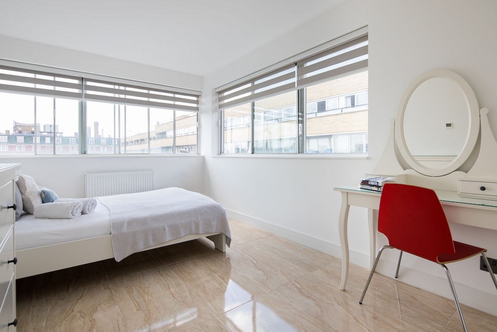 Pelicanstay in London Bayswater