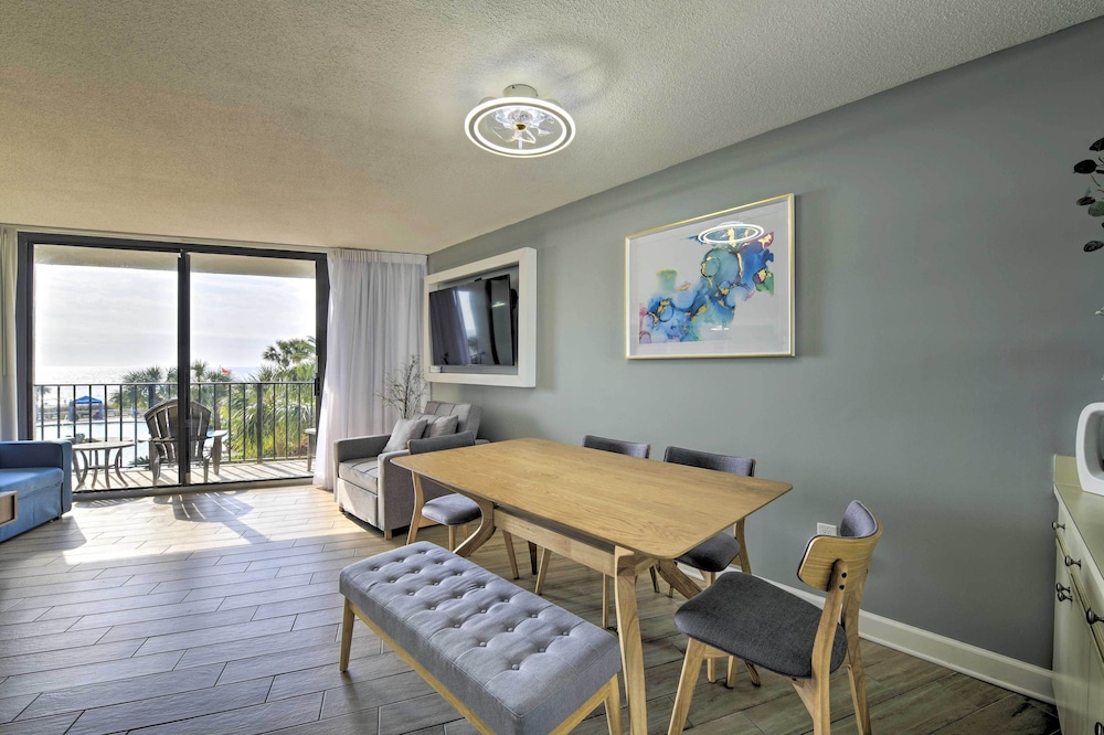 Modern Panama City Beach Condo w/ Resort Perks! view 3