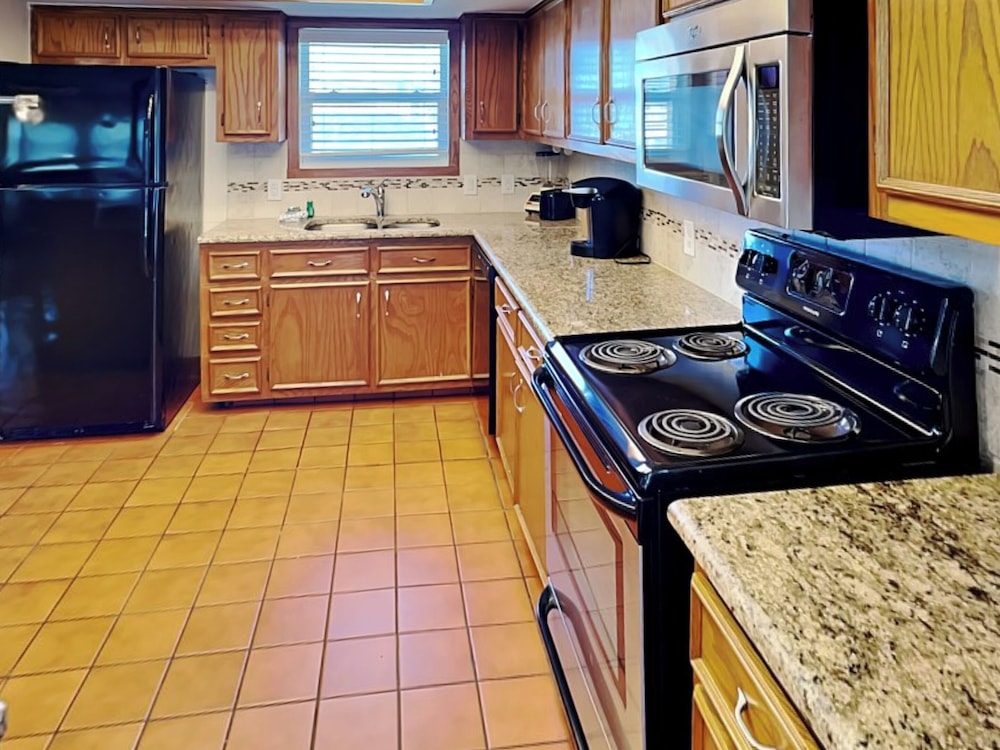 The Seagulls Nest by Silver Sands Vacation Rentals