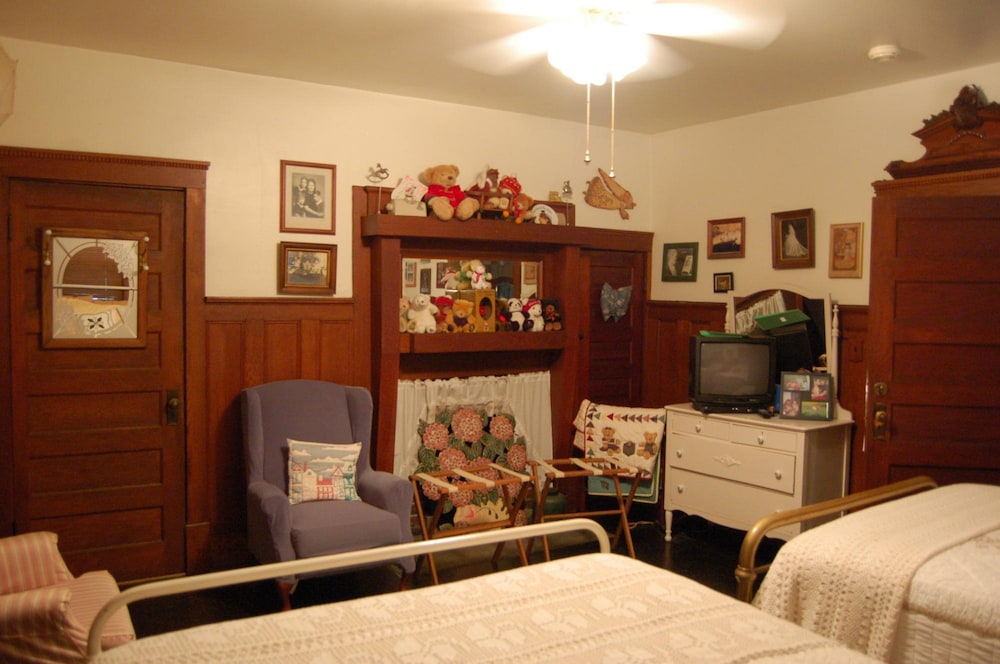 Mountain Laurel Inn