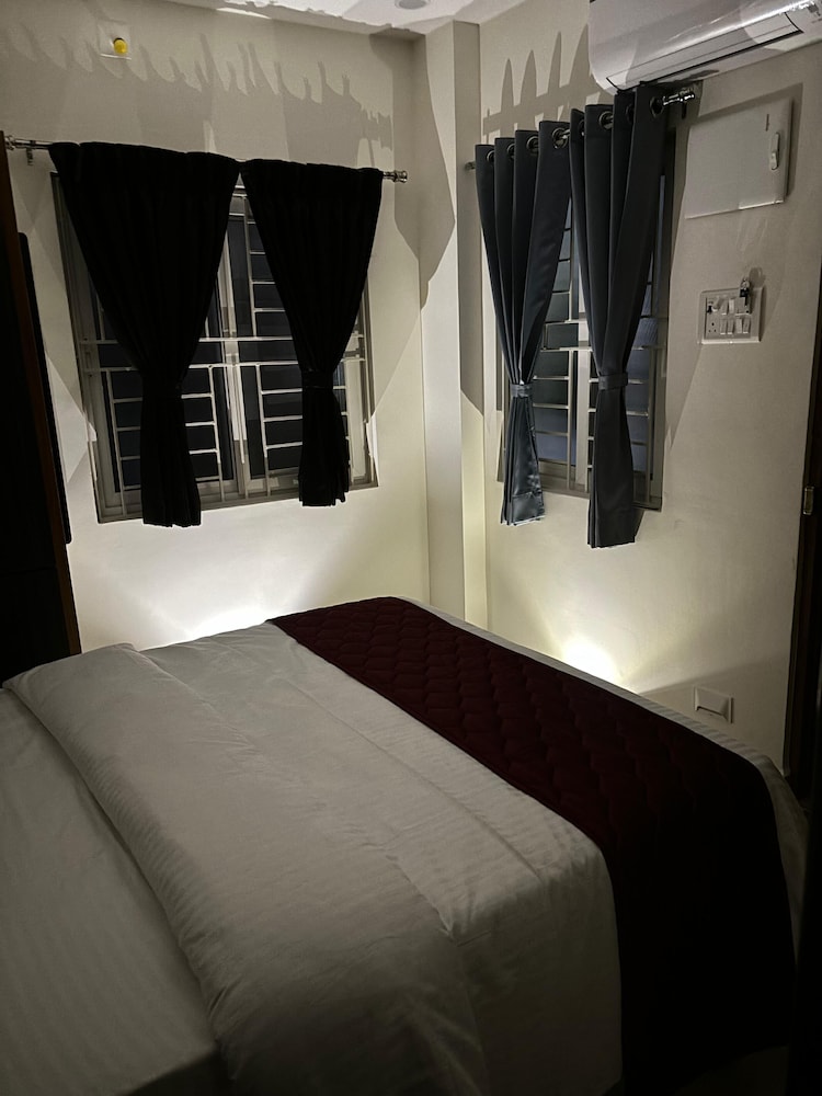 PS ELITE HOME STAY