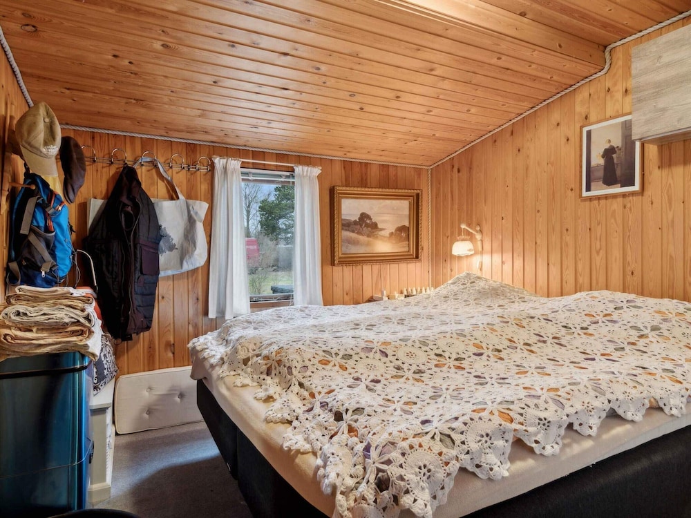 5 Star Holiday Home in Hals