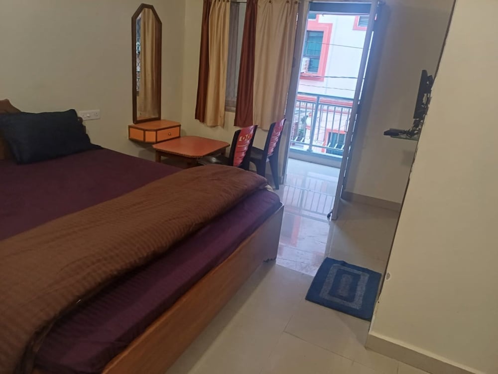 Goroomgo Rajeshwari Puri view 5