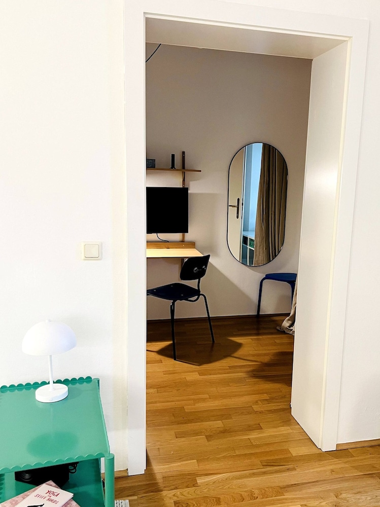 Chic Apartment Right by the Museum Quarter