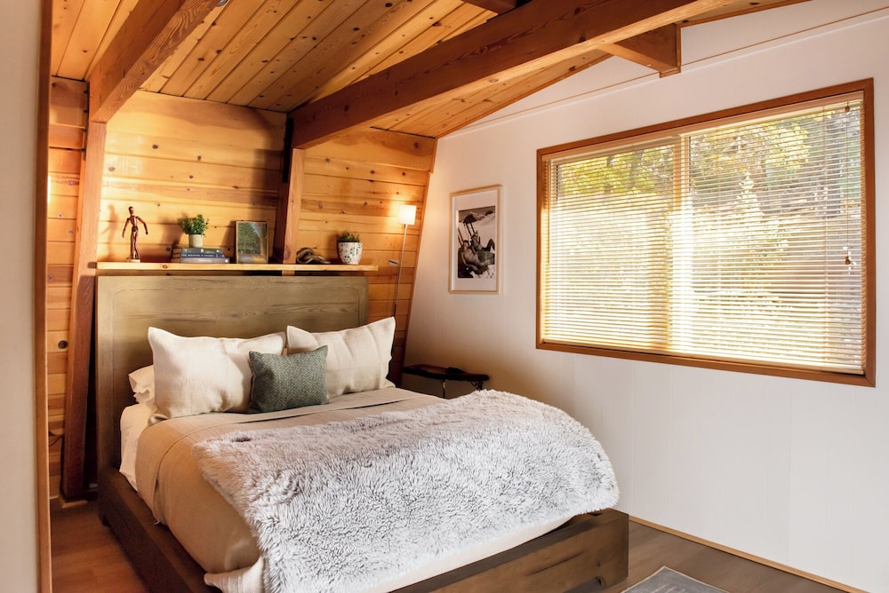 Treehouse