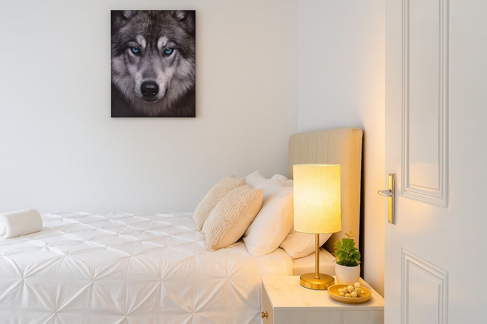 3BR Retro Escape ICC & Darling Harbour