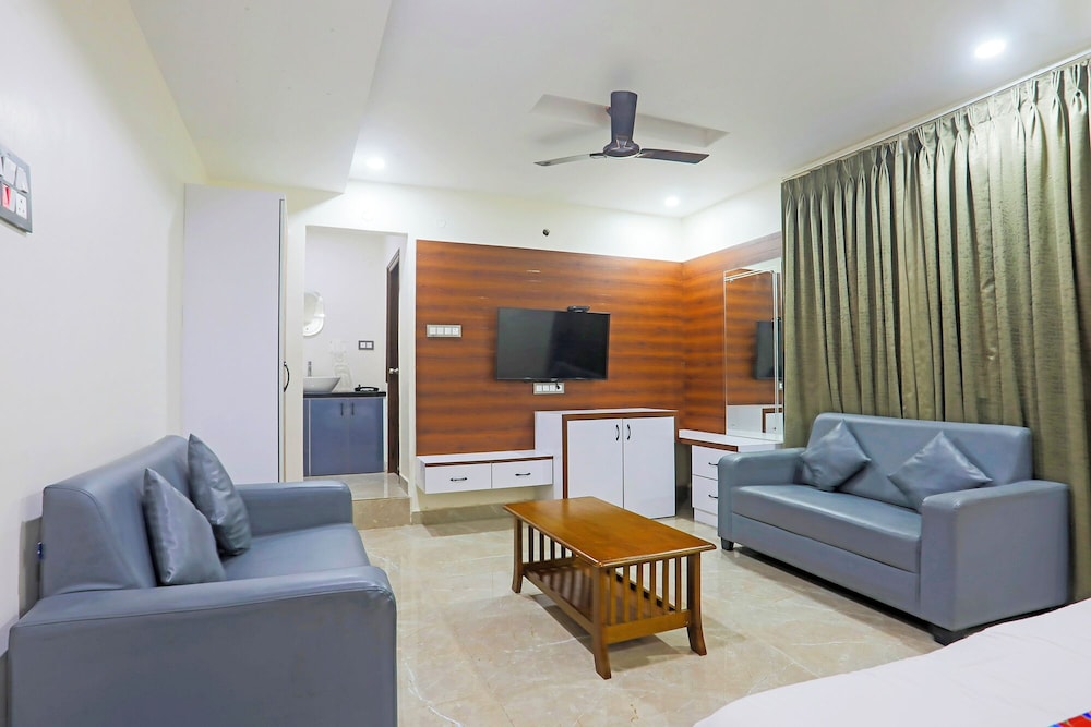 Fabhotel Rr Residency I