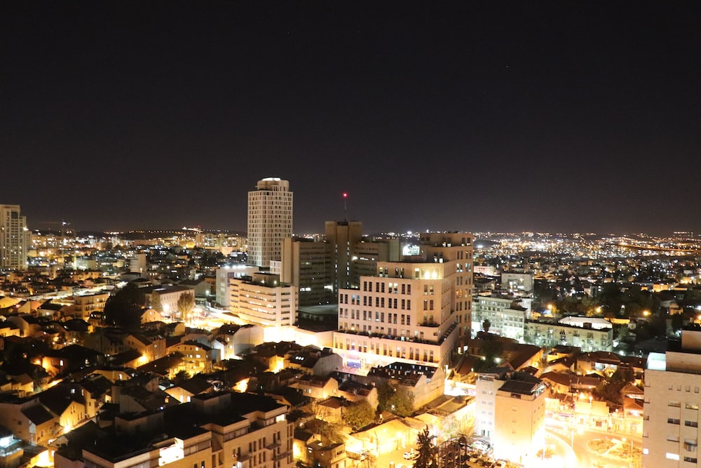 Jerusalem Center Apartments view 4